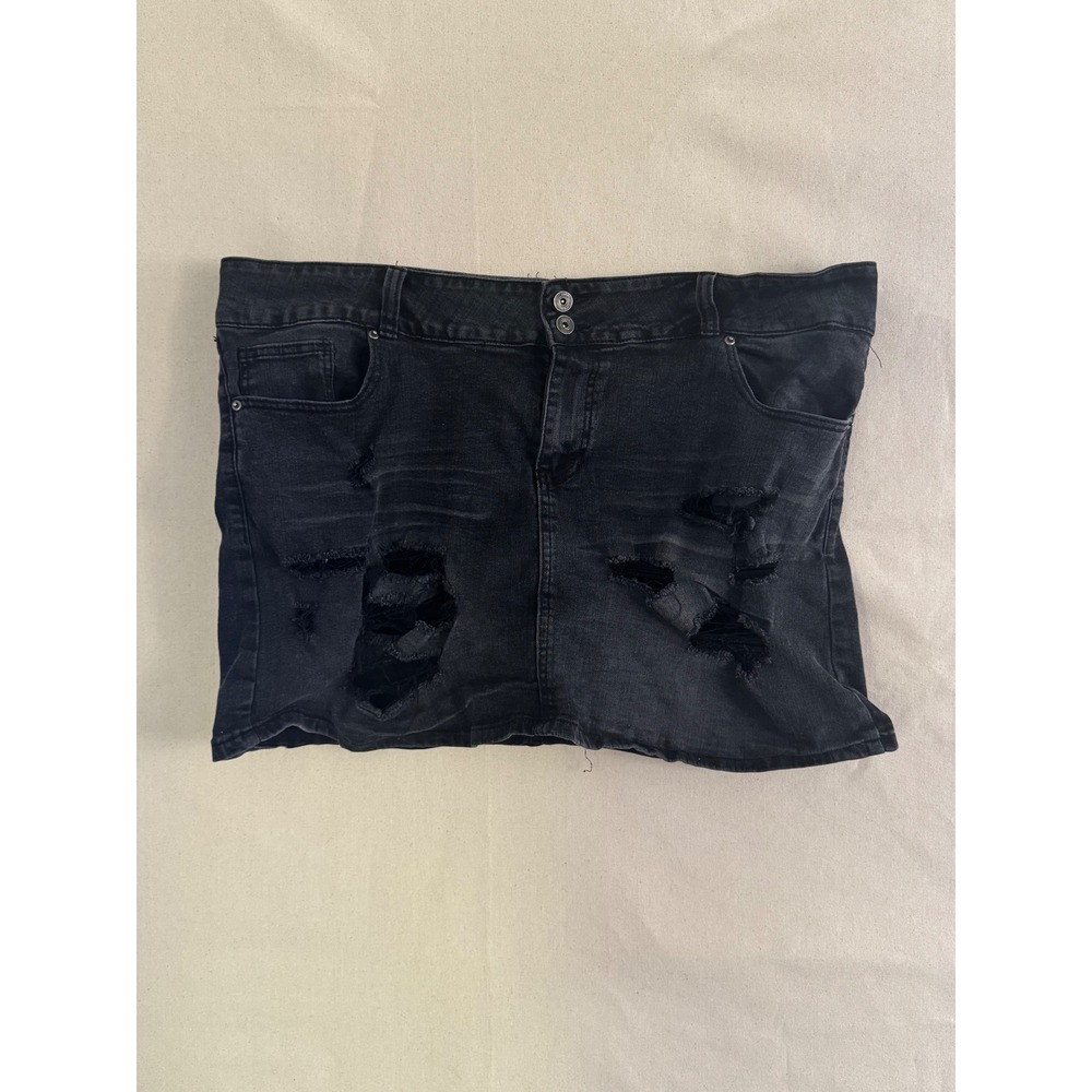 Rue21 Black Denim Distressed Mini Skirt Plus Size 24 MSRP $39.99